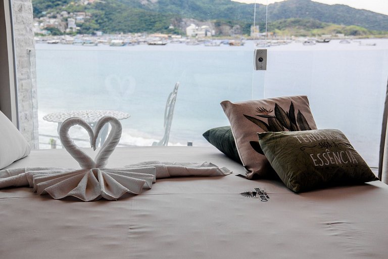 Luxuoso com Vista Incrível Refúgio Pé na Areia