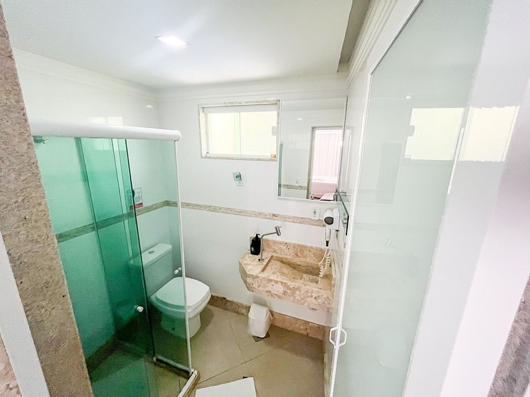 Luxuoso com Vista Incrível Refúgio Pé na Areia