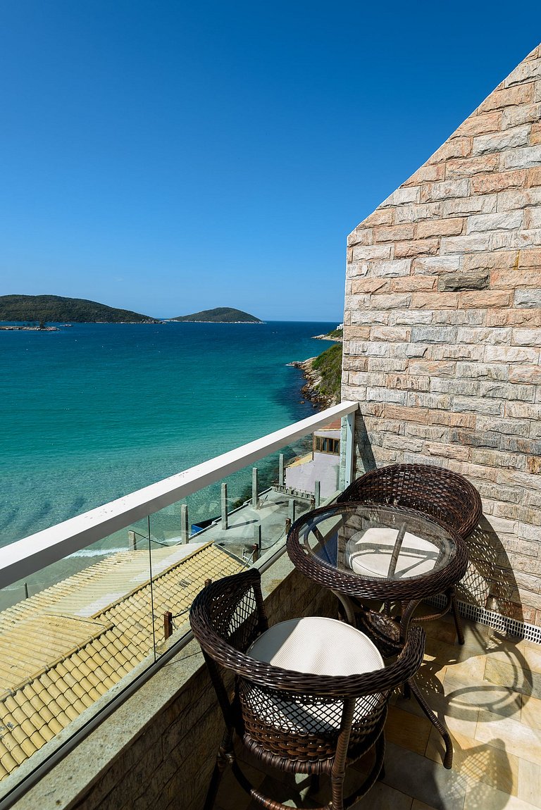 Luxuoso com Vista Incrível Refúgio Pé na Areia