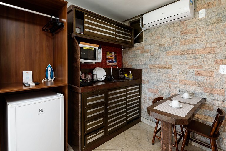 Luxuoso com Vista Incrível Refúgio Pé na Areia