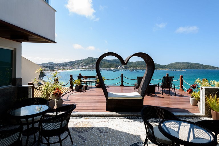 Luxuoso com Vista Incrível Refúgio Pé na Areia