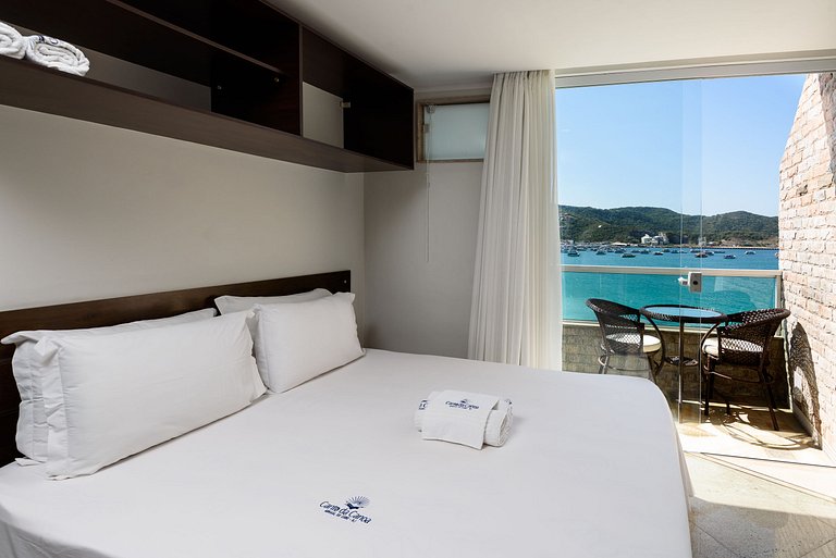 Luxuoso com Vista Incrível Refúgio Pé na Areia