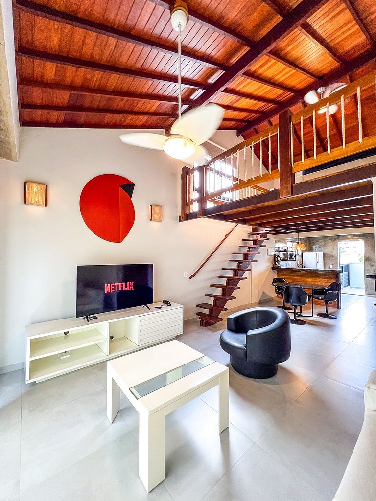 Flat Moderno com Mezanino - 301 Villa Noah