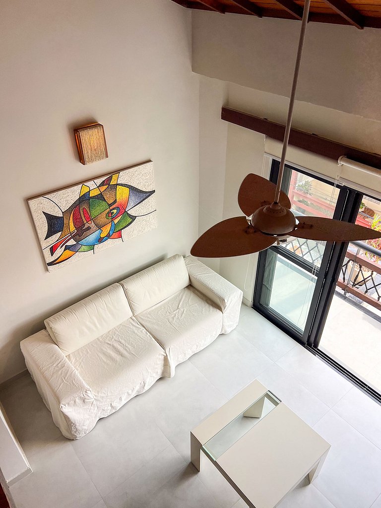 Flat Moderno com Mezanino - 301 Villa Noah