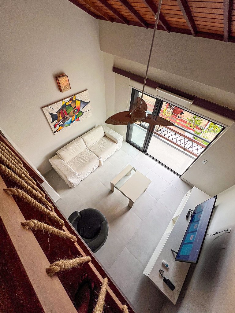 Flat Amplo e Moderno com Mezanino