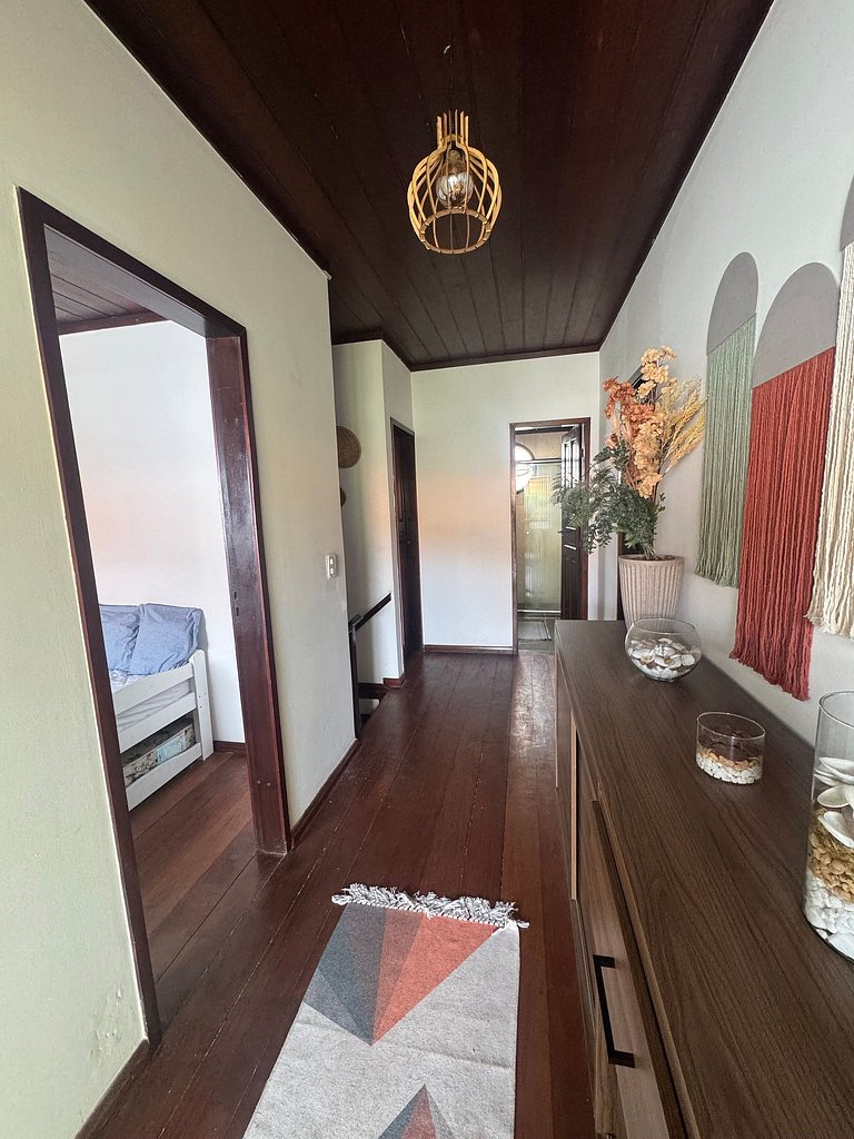 Quarto Confortável | Banheiro Externo exclusivo